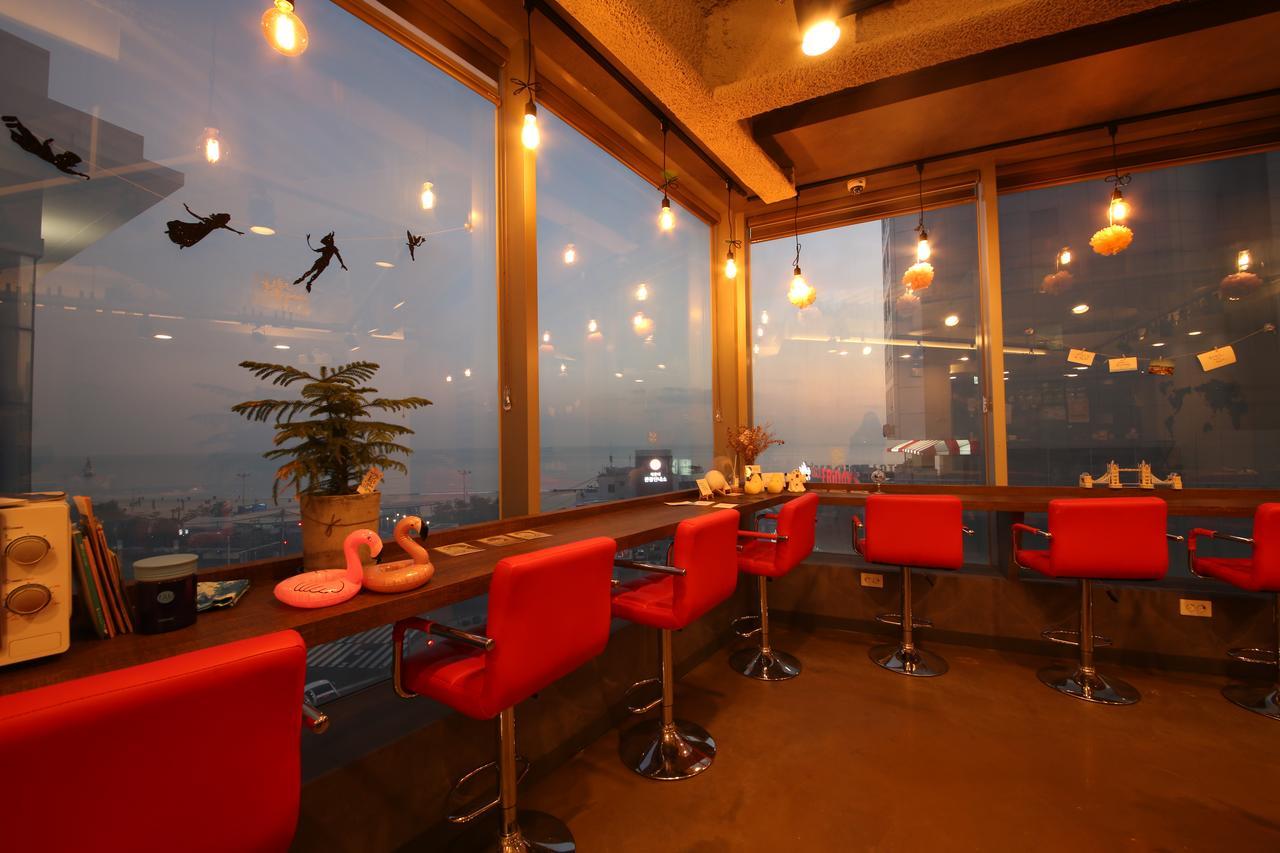 Moondong'S Hostel Busan Bagian luar foto